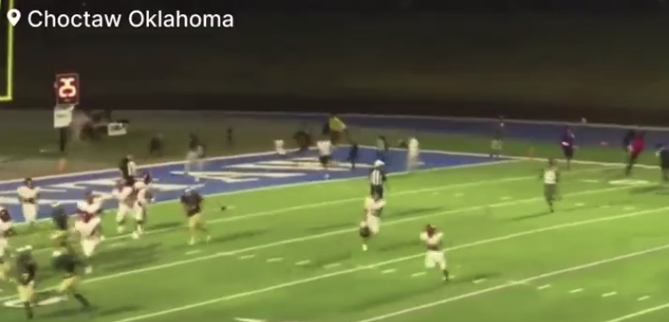 Video: Pánico por tiroteo durante partido de fútbol en Estados Unidos que dejó cuatro&nbsp;heridos