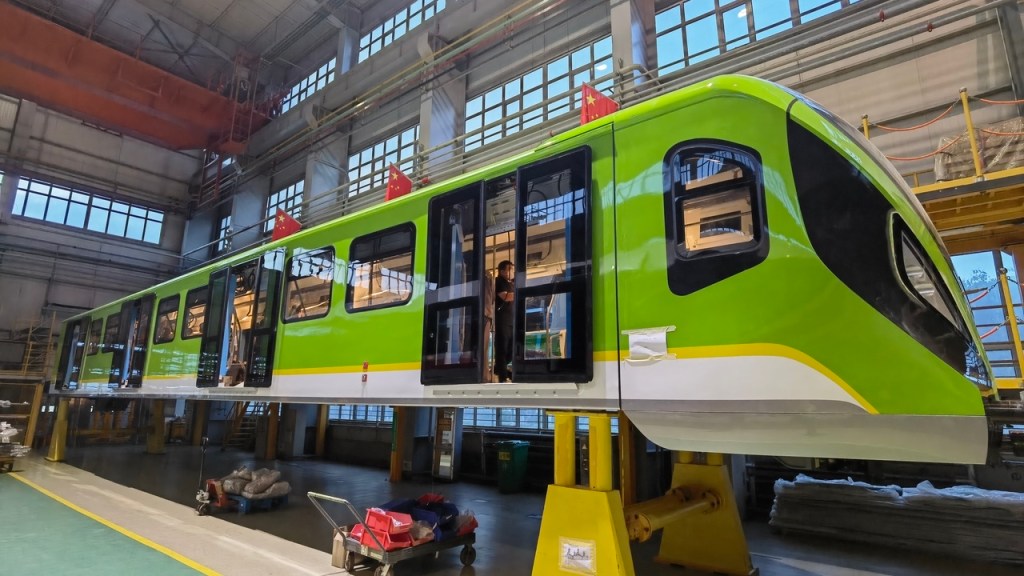 “No es el ego de un caudillito de turno lo que está en juego”: Claudia López arremete contra el presidente Petro por&nbsp;Metro