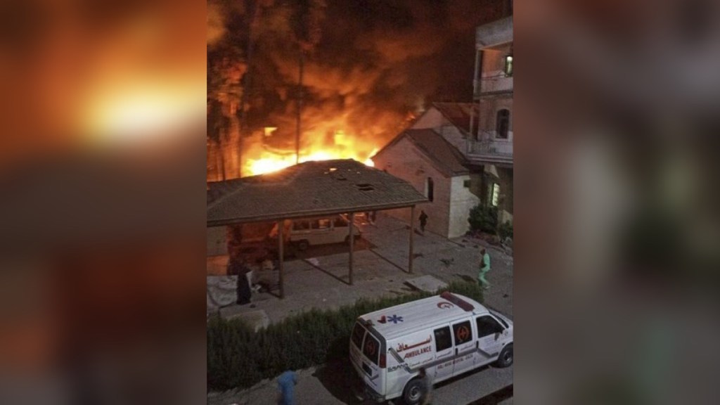 Acusaciones mutuas por ataque a hospital en Gaza que dejó más de 500&nbsp;muertos