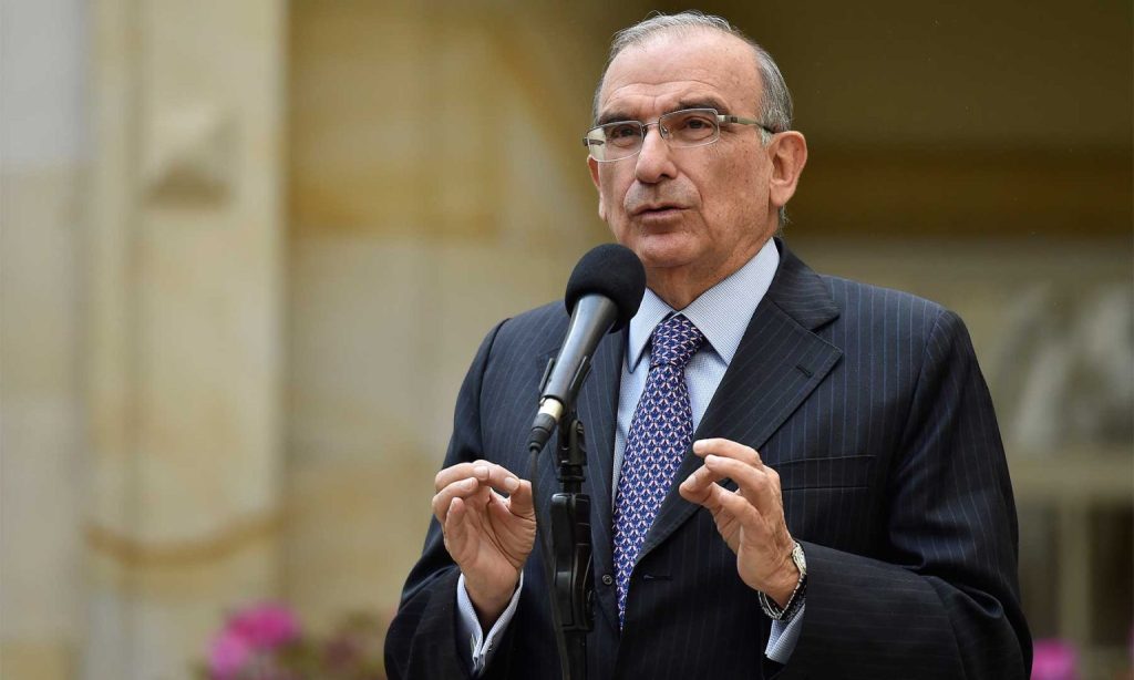 “No esperabamos menos de un buitre” disidencias de las Farc arremeten contra Humberto de la&nbsp;Calle