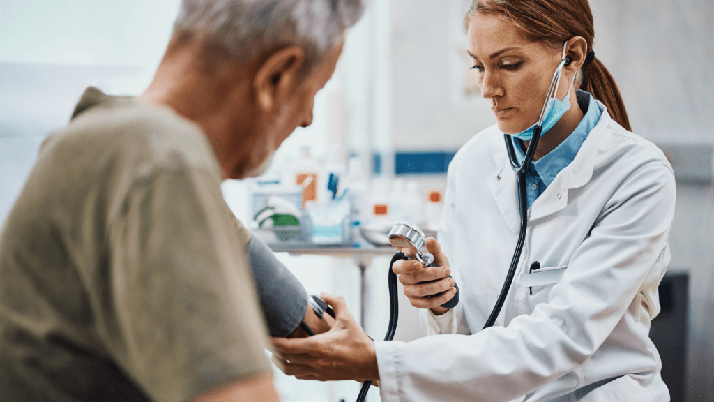 Quejas por fallas en prestación en los servicios de salud han crecido un 75.7 %, Defensoría del&nbsp;Pueblo