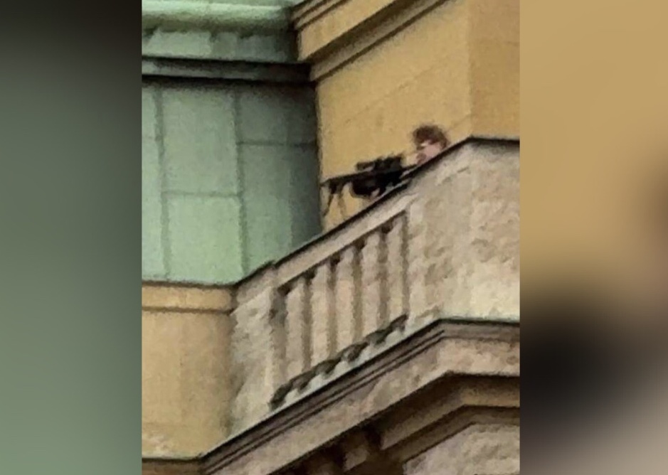 Momentos de pánico vivieron estudiantes de una universidad de Praga, durante acción de un francotirador que deja, al menos, 10&nbsp;muertos