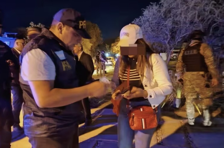 Capturan en Argentina la esposa y los hijos del narcotraficante “Fito” Macías, fugado de cárcel en&nbsp;Ecuador