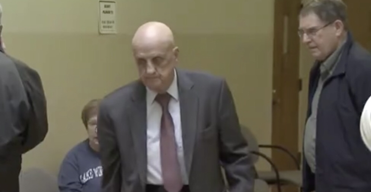 Estados Unidos: Condenan a médico que mató cinco pacientes por sobredosis de&nbsp;analgésicos