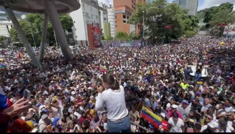 “Después de seis días de brutal represión, creyeron que nos iban a callar, a parar o atemorizar… miren la respuesta”: María Corina&nbsp;Machado