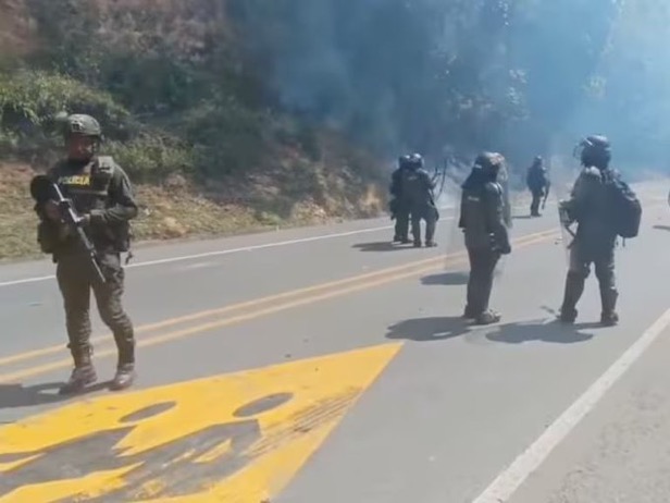 Un muerto y tres heridos en explosión durante bloqueo indígena en la carretera&nbsp;Panamericana