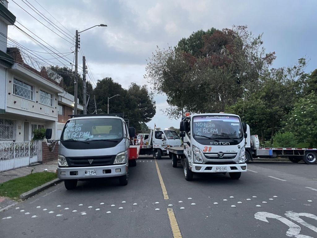 Fracasa diálogo entre Gobierno y transportadores de carga, en Bogotá 10 estaciones de TransMilenio sin&nbsp;operación