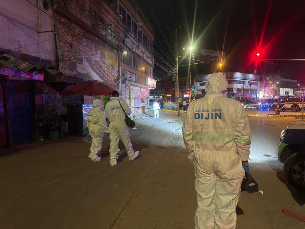 Un muerto y 10 heridos dejan dos explosiones en la localidad de&nbsp;Kennedy