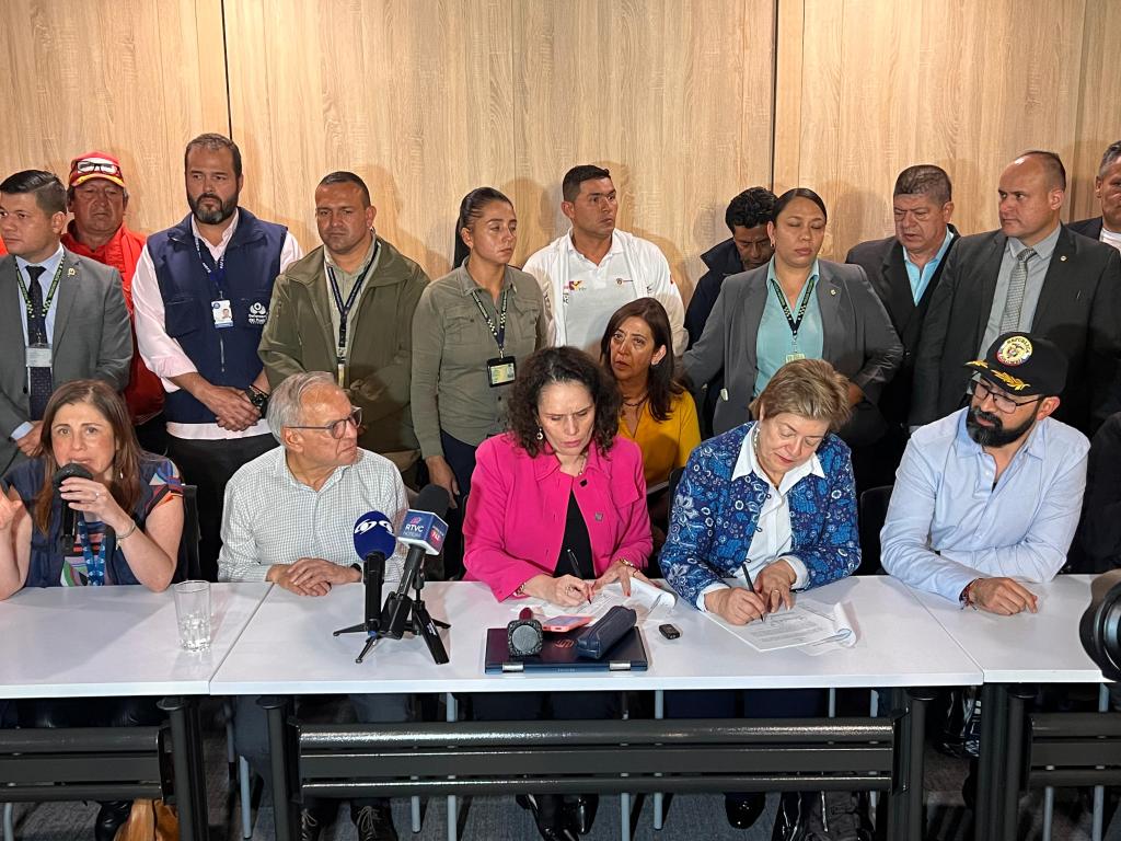 Estos son los 15 compromisos que permitieron levantar el paro&nbsp;camionero