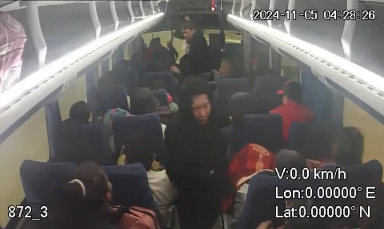 Video: Así fue el atraco a pasajeros de un bus de servicio intermunicipal en&nbsp;Bogotá