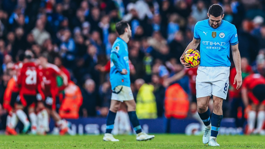 El Manchester City del Pep Guardiola pierde el clásico y se hunde en la Premier&nbsp;League