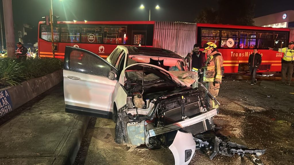 Bogotá: Grave accidente de TransMilenio deja 11 personas&nbsp;heridas&nbsp;