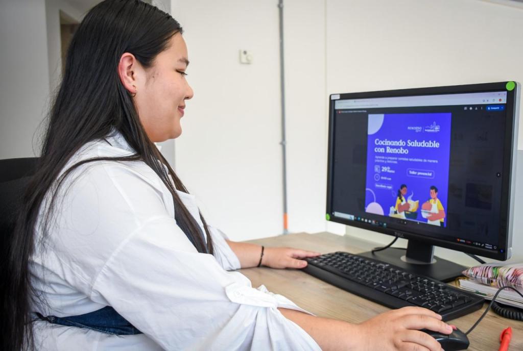 ¿Busca dónde realizar sus prácticas laborales? el Distrito tiene más de 400 cupos en 30&nbsp;entidades