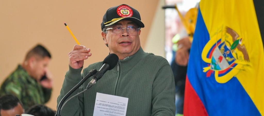 Presidente Petro anunció que denunciará penalmente al excanciller Álvaro Leyva por un supuesto&nbsp;complot&nbsp;