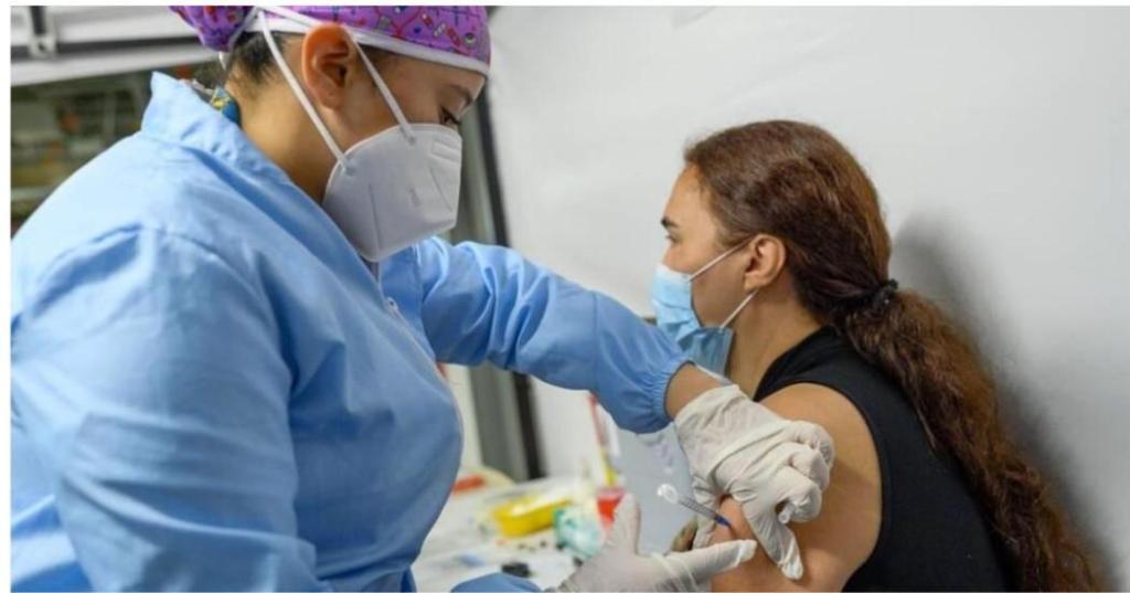 En Bogotá se han aplicado 84.000 vacunas contra la fiebre amarilla, hay cinco casos&nbsp;activos