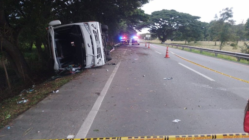 Accidente fatal en carretera del Valle del Cauca: Muere adolescente, 22 lesionados, miembros del equipo de fútbol&nbsp;femenino