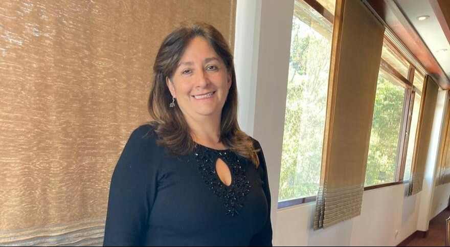 Ministra de Justicia, Ángela Buitrago, renuncia por supuesta injerencia del ministro del Interior y la directora del DAPRE en sus&nbsp;decisiones