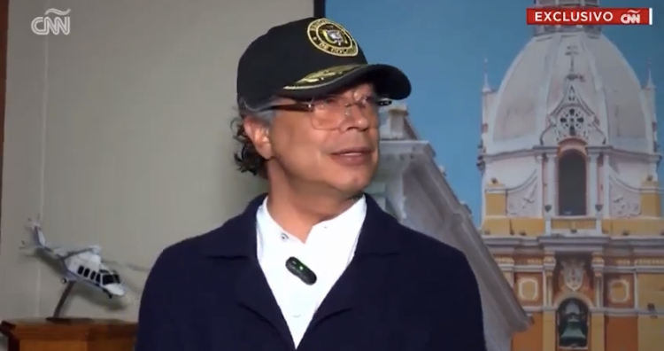 Petro advierte que si Corte Constitucional no aprueba Consulta Popular, recogerá ocho millones de firmas para&nbsp;Constituyente