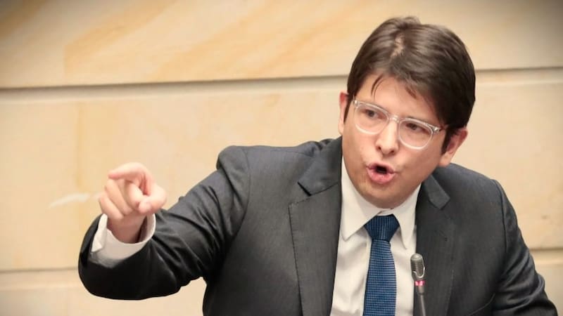 «Su condición sigue siendo grave y su pronóstico neurológico reservado»: Fundación Santa Fe emite nuevo parte médico sobre Miguel&nbsp;Uribe