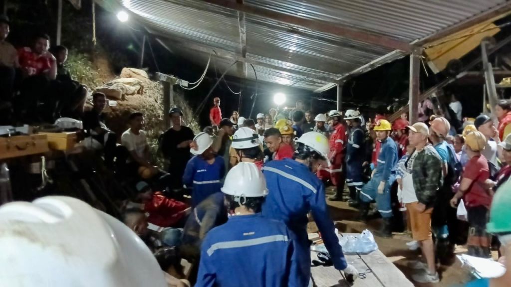 Antioquia: Rescatan con vida los 18 mineros que quedaron atrapados en&nbsp;Remedios