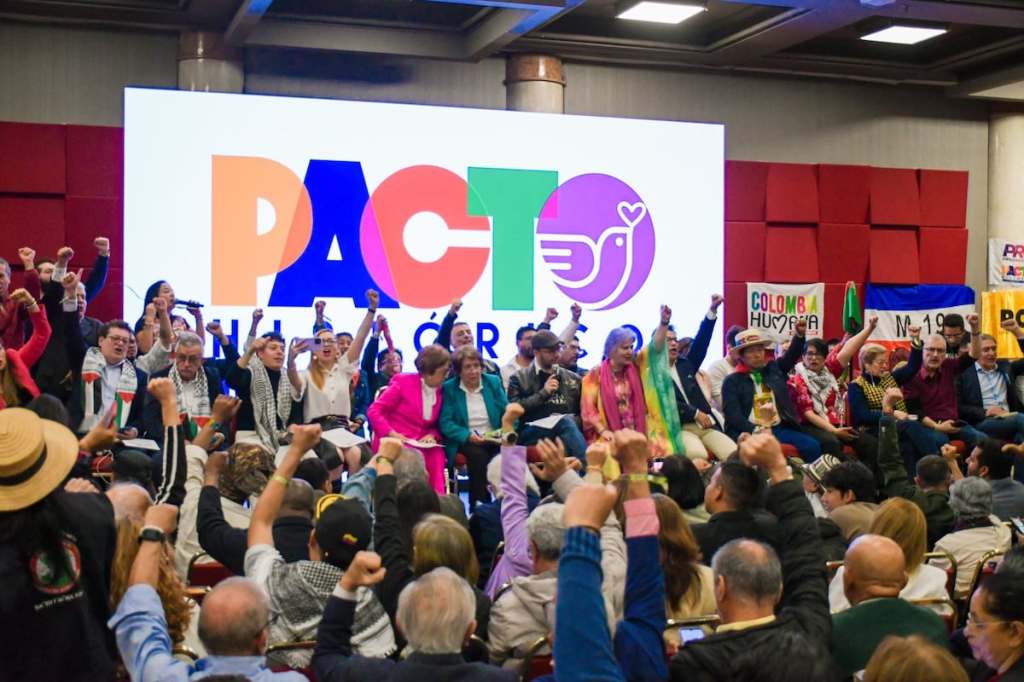 Atención: Si habrá consulta del Pacto Histórico, se bajan seis precandidatos, la disputarán Iván Cepeda, Daniel Quintero y Carolina&nbsp;Corcho