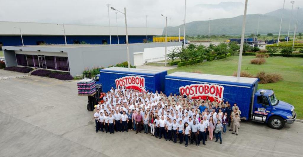 Postobón no está en venta pero busca aliado estratégico para enfrentar a Coca Cola, su&nbsp;competencia