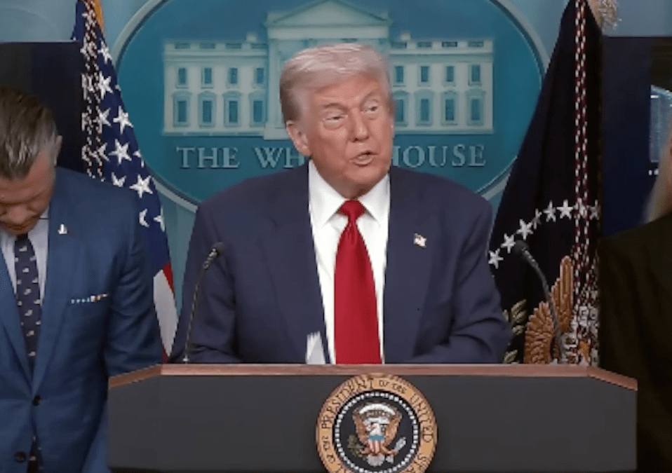 Trump compara la inseguridad de Washington con la de Bogotá: “Los peores lugares del&nbsp;mundo”