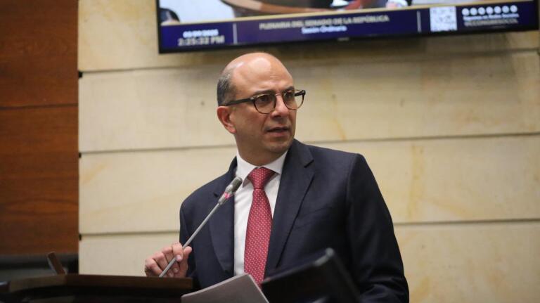 Dura derrota del Gobierno Petro: Carlos Camargo elegido magistrado de la Corte&nbsp;Constitucional