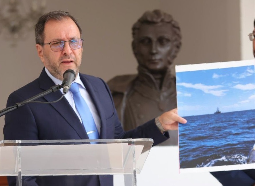 Tensión en el Caribe: Buque de guerra de Estados Unidos intercepta y aborda atunero en Zona Económica Exclusiva de&nbsp;Venezuela