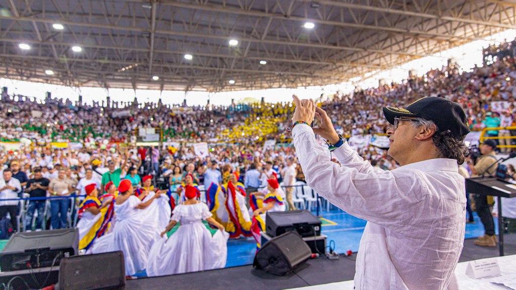 “Ahora vamos es a la Asamblea Constituyente”: Petro insiste en propuesta para salvar sus reformas&nbsp;sociales