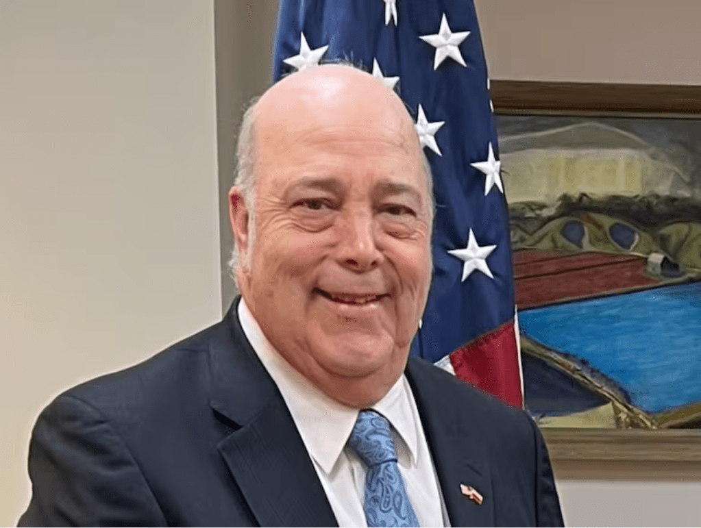 Gobierno llama a consultas a su embajador en Estados Unidos, Daniel García-Peña tras las amenazas de&nbsp;Trump