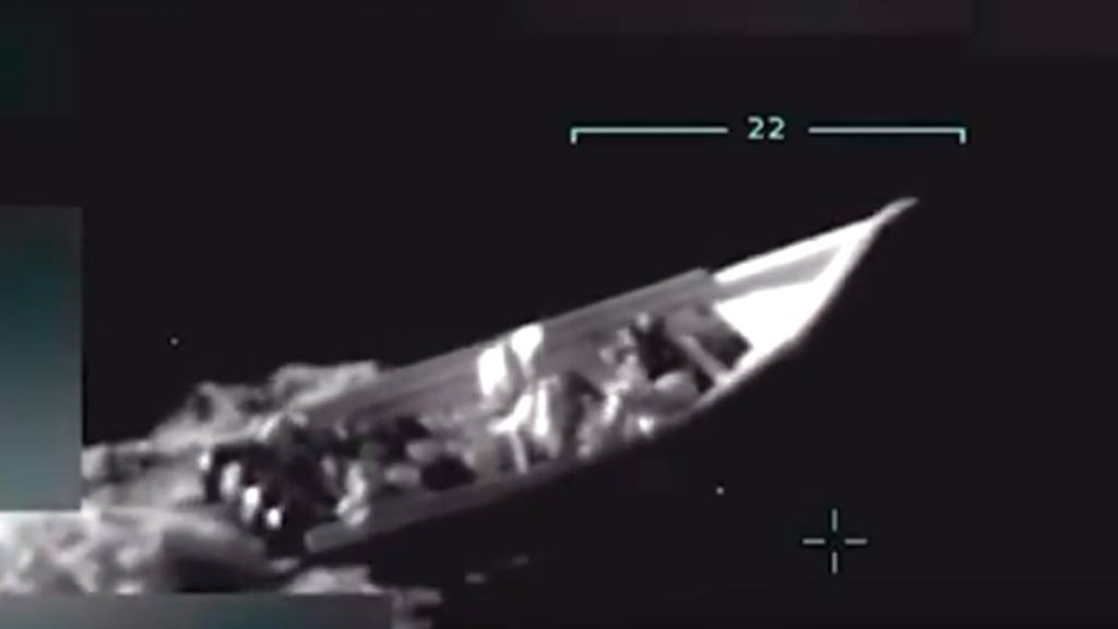 «Se ha abierto un nuevo escenario de guerra»: Petro advierte que según indicios, la última lancha atacada por Estados Unidos era&nbsp;colombiana