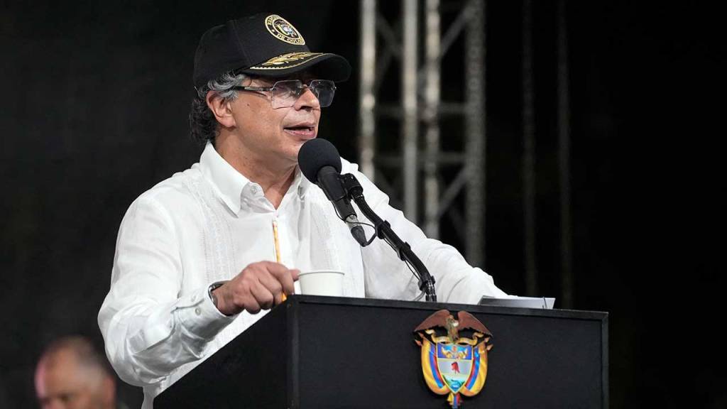 «Princesa de la oligarquía» y «mujer vampira», así se refirió Petro a Martha Lucía Ramírez y a María Fernanda&nbsp;Cabal