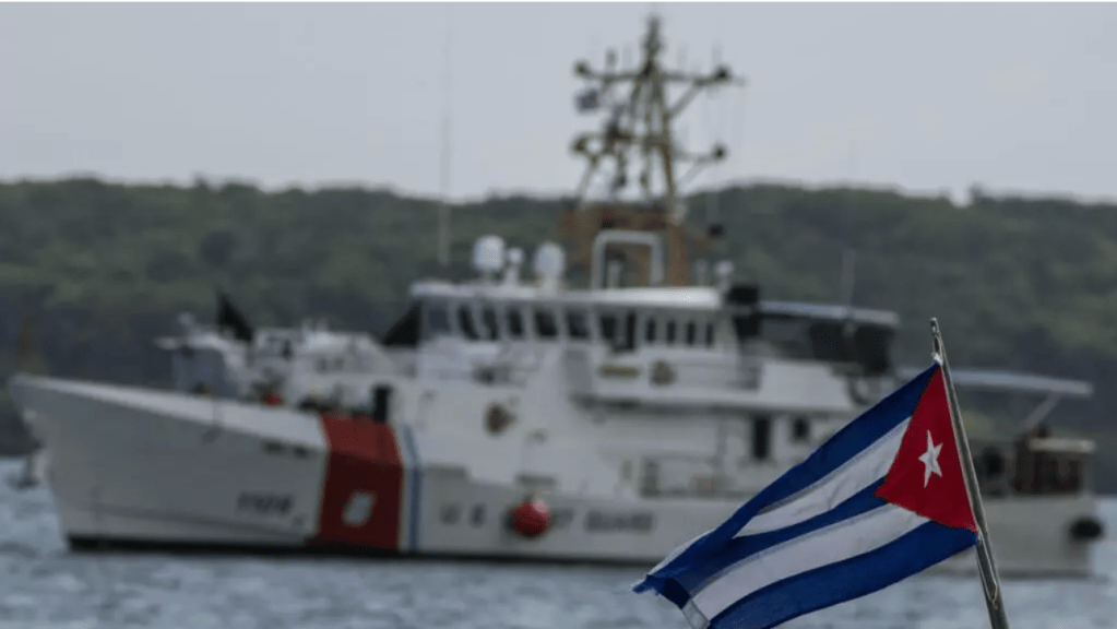 Régimen cubano advierte que la embarcación tiroteada, en la que murieron cuatro personas, transportaba armas y munición