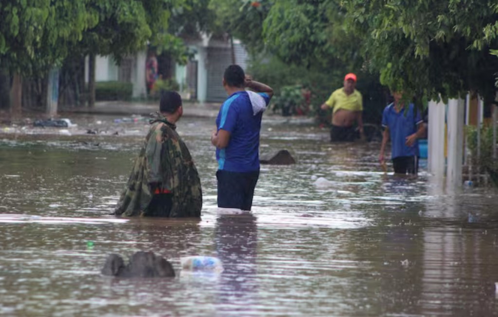 Más de&nbsp;69.000 familias damnificadas dejan fuertes lluvias por paso de frente&nbsp;frío
