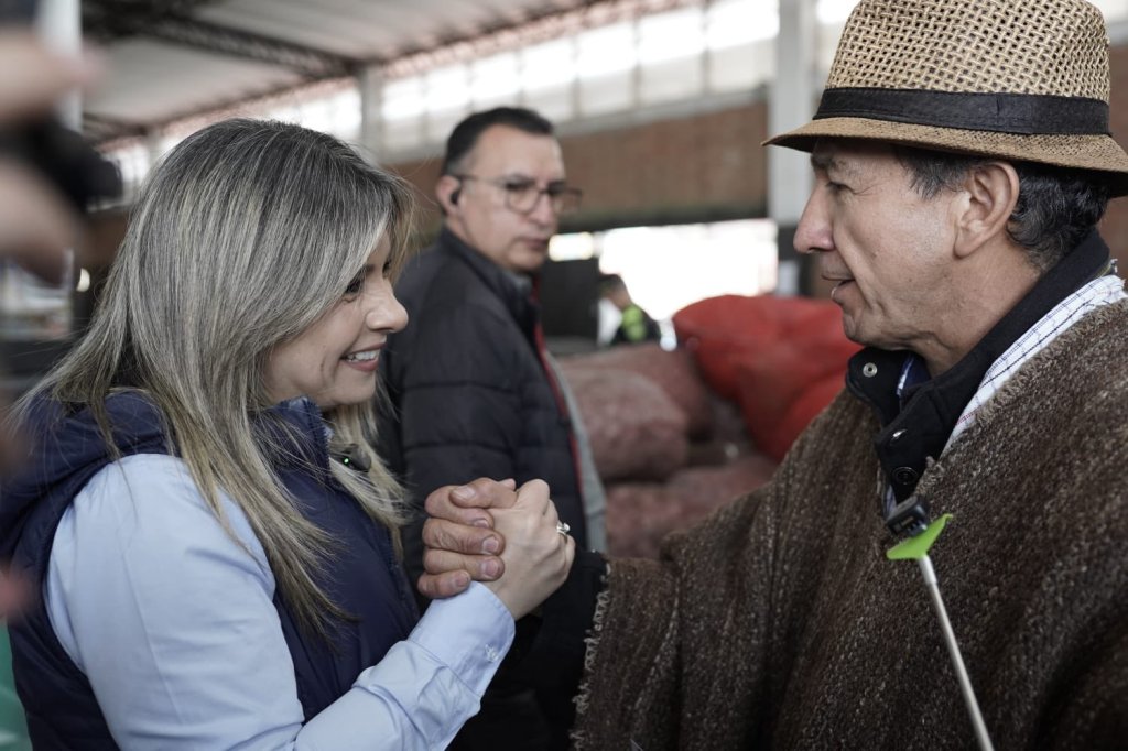 “Roy Barreras, usted es un asco” Vicky Dávila arremete contra el candidato del Frente por la vida por comentario&nbsp;machista