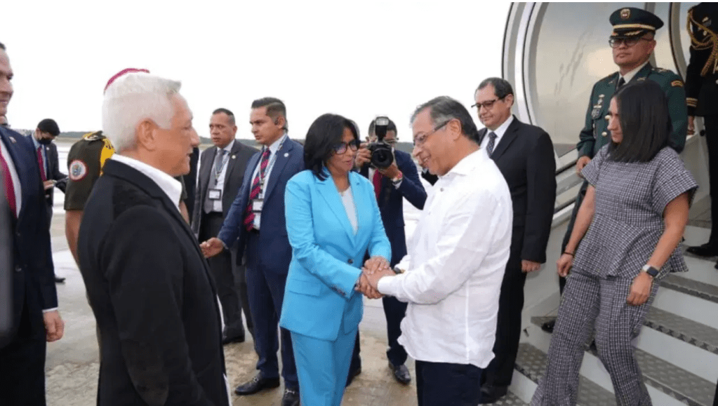 El encuentro de Gustavo Petro y Delcy Rodríguez será este viernes en la frontera confirmó la&nbsp;Cancillería