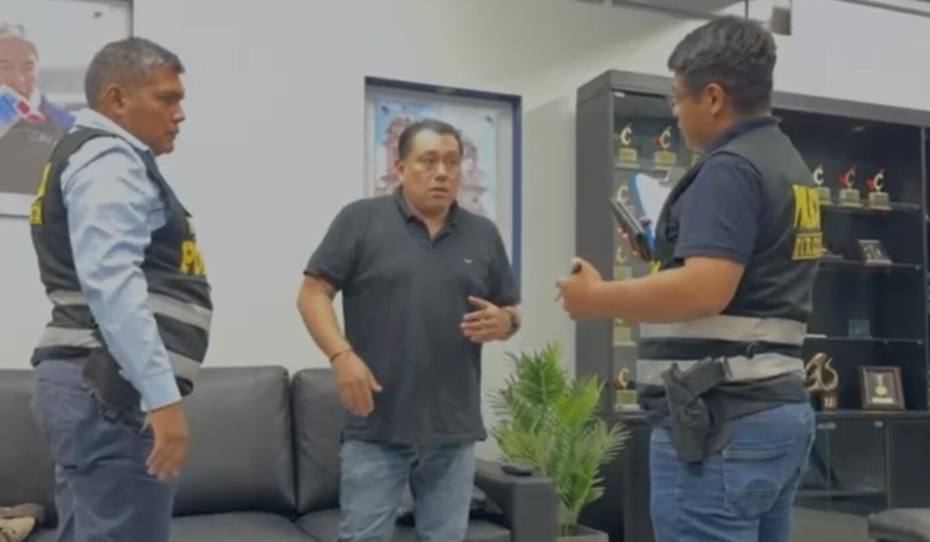 Capturan alto funcionario del organismo electoral peruano en medio del conteo de votos de las presidenciales que encabeza Keiko&nbsp;Fujimori