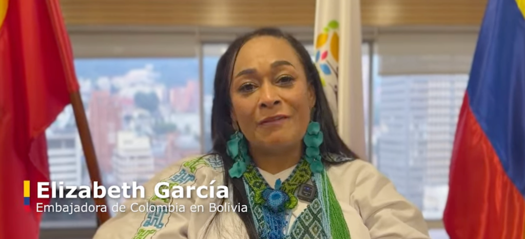 Bolivia: Expulsan a la embajadora de Colombia luego que Petro se refiriera a las protestas como una «insurrección popular»