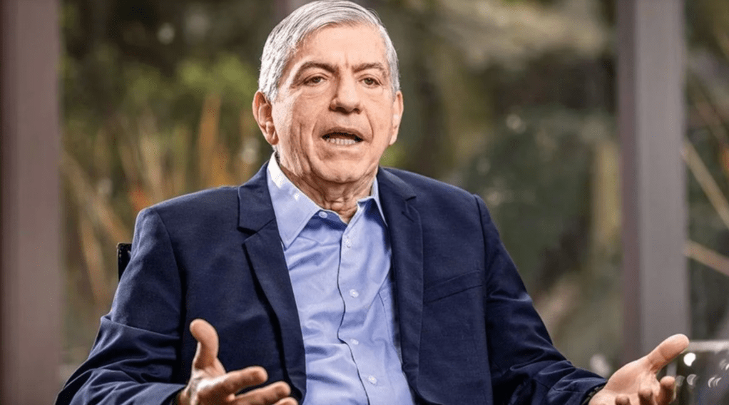 Parte médico de estado de salud de César Gaviria: “Evoluciona favorablemente tras una cirugía abdominal”