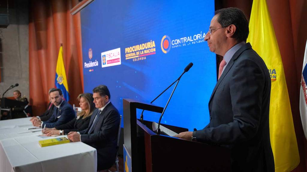 “No son hechos aislados.. sigue la tarea de identificar patrones de comportamiento corrupto»: Vicepresidente José Manuel Restrepo sobre casos en Gobierno&nbsp;Petro