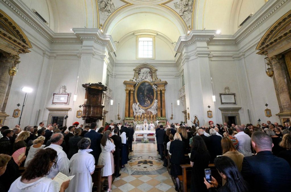 El papa pide evitar que la Inteligencia Artificial sea «otro vehículo de colonialismo ideológico o&nbsp;económico»