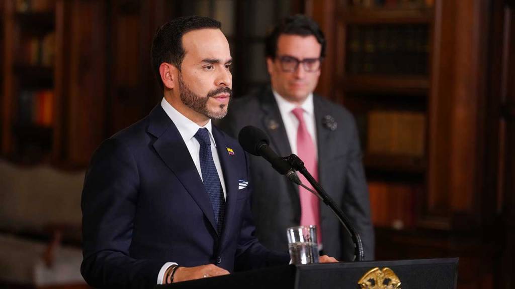 Presidente De La Espriella llama a esclarecer hechos de corrupción del gobierno Petro y pide a investigados colaborar con la&nbsp;justicia