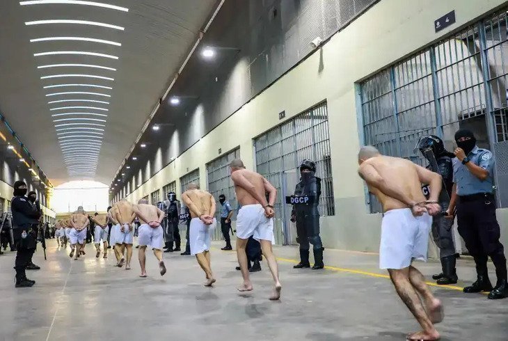 Bukele niega excarcelación masiva para miembros de pandillas: «Ninguno va a salir libre. Nunca»